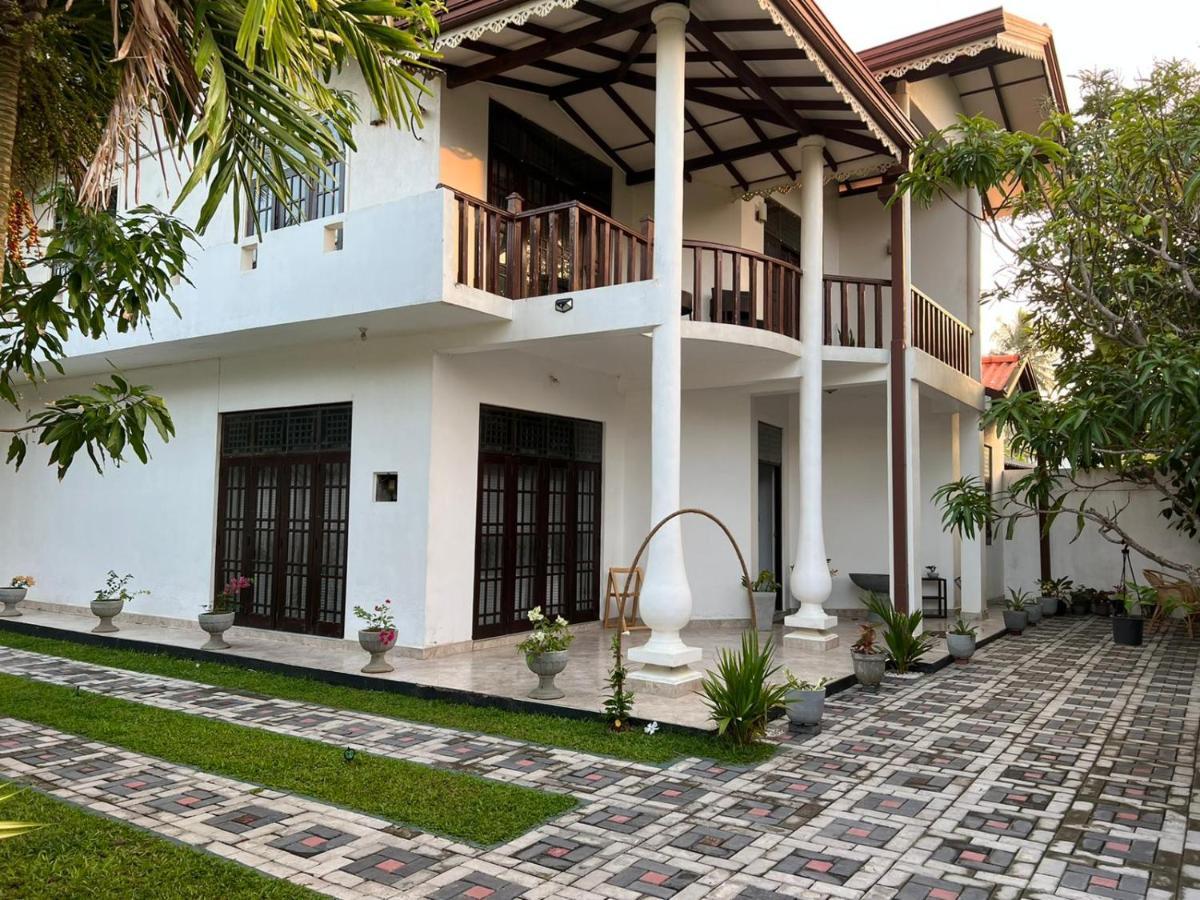 Ja-Elas French Touch B&B 외부 사진