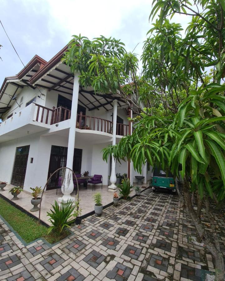 Ja-Elas French Touch B&B 외부 사진