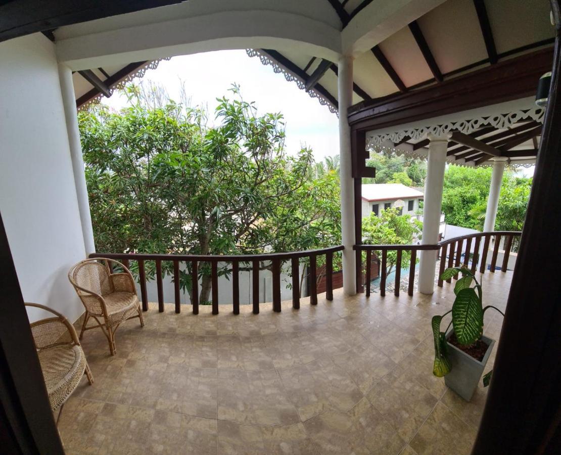 Ja-Elas French Touch B&B 외부 사진